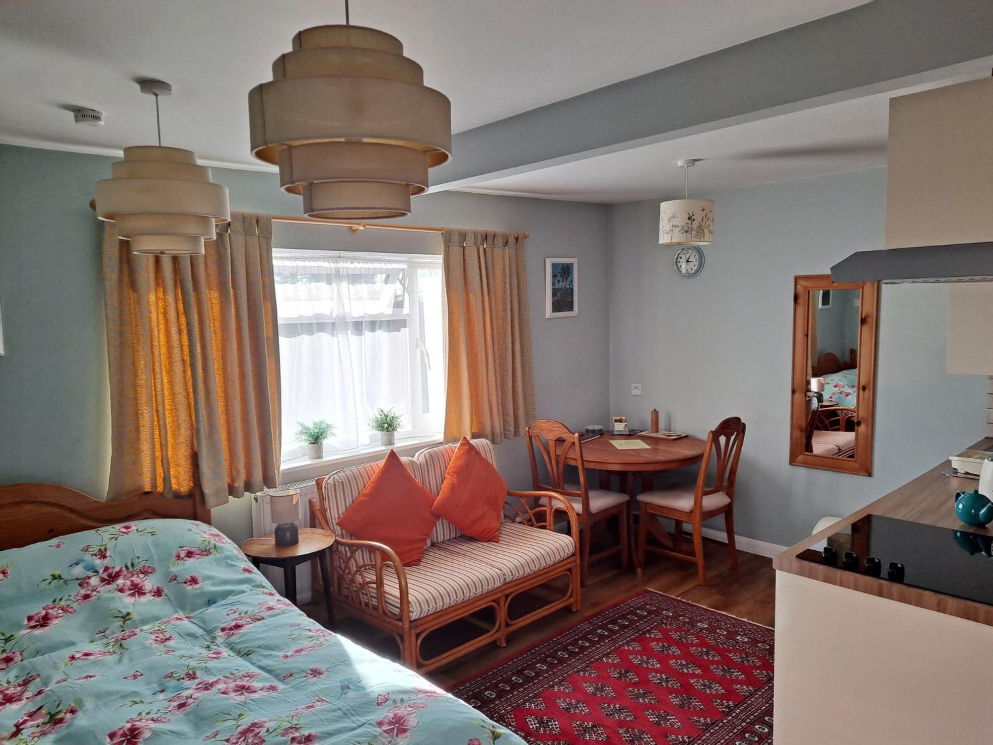 Cheltenham Studio Apartment Экстерьер фото